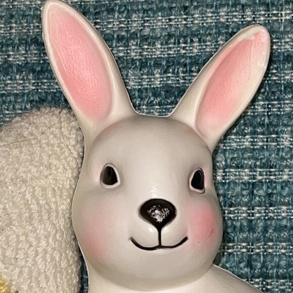 Vintage Peoria Plastic 11" Easter Bunny Rabbit Blow Mold Candy Container - Picture 3 of 13